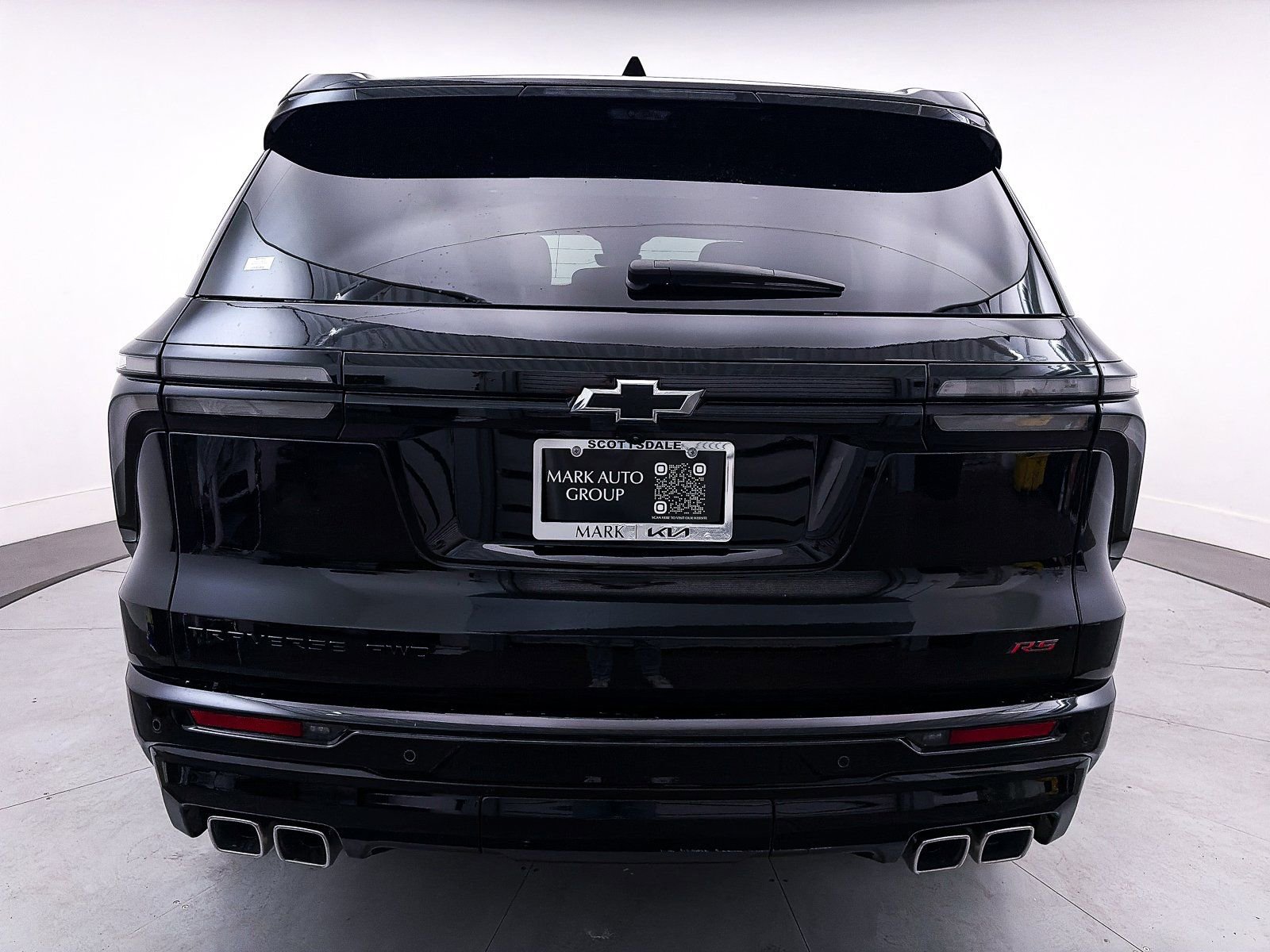 Used 2024 Chevrolet Traverse RS w/ LPO, Floor Liner Package image 15