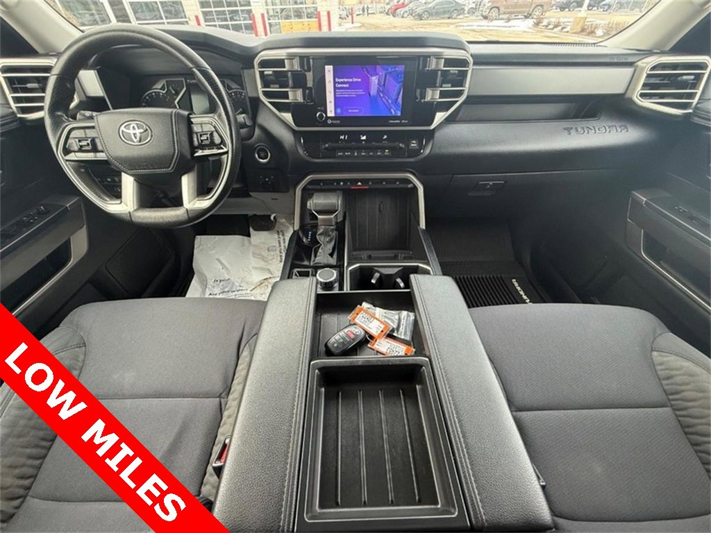 Used 2022 Toyota Tundra SR5 w/ SR5 Convenience Package image 10