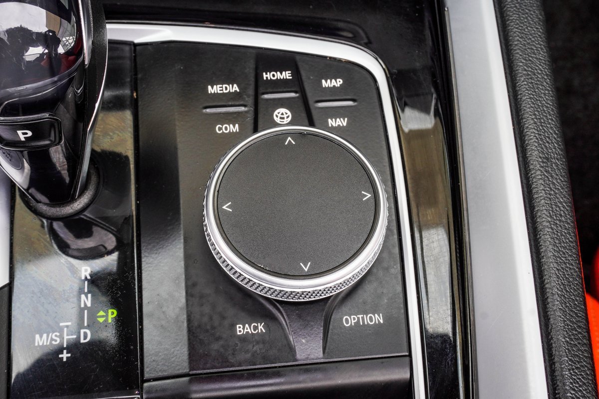 Used 2020 BMW Z4 sDrive30i w/ Executive Package image 18