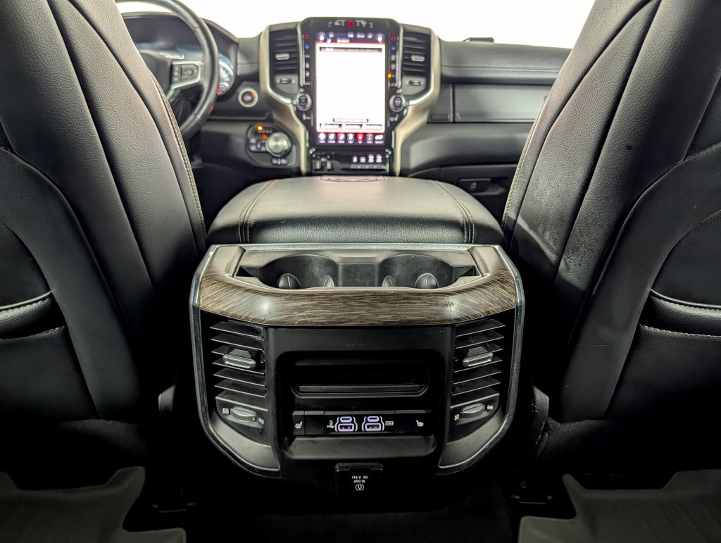 Used 2019 RAM 1500 Laramie AWD/4WD image 13