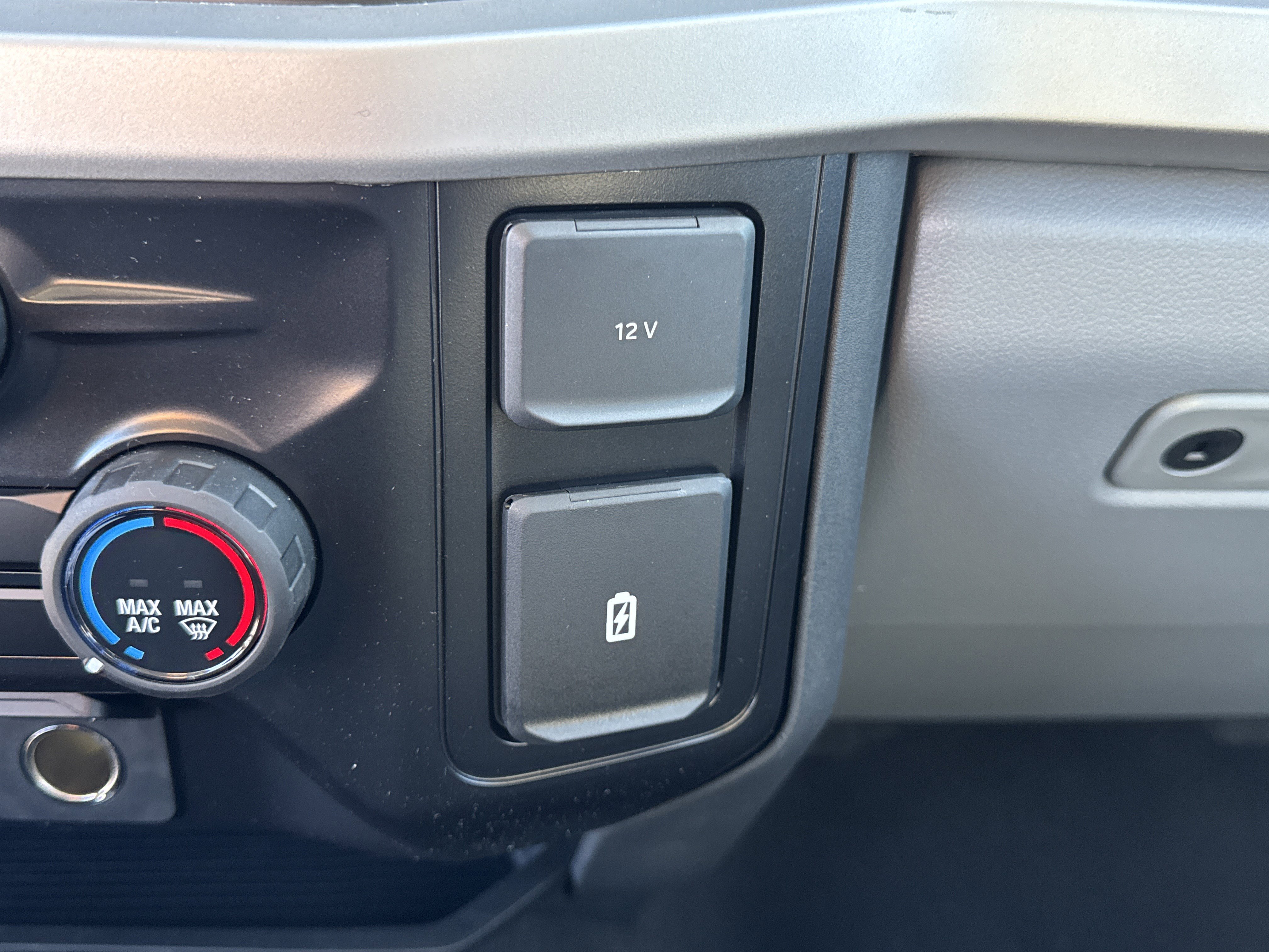 New 2026 Ford F250 4x4 Crew Cab Super Duty image 28