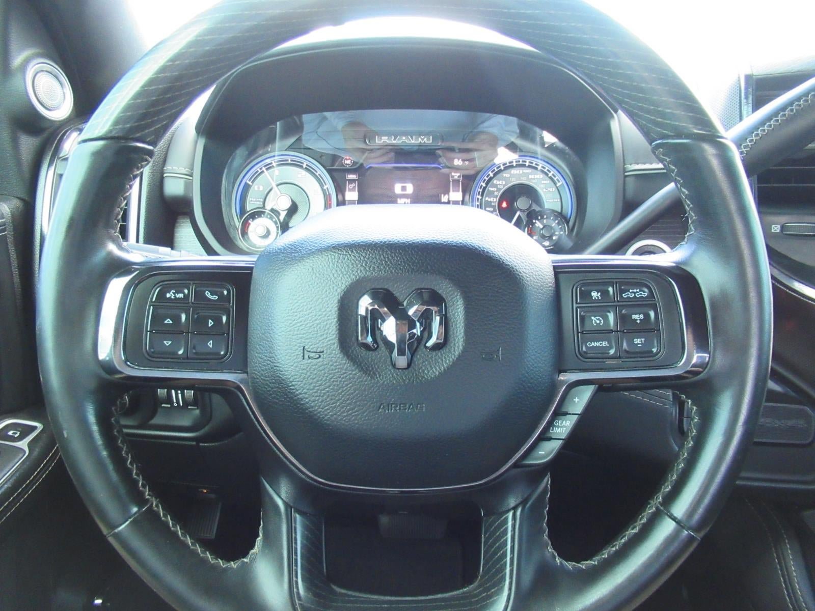 Used 2022 RAM 2500 Limited AWD/4WD image 24