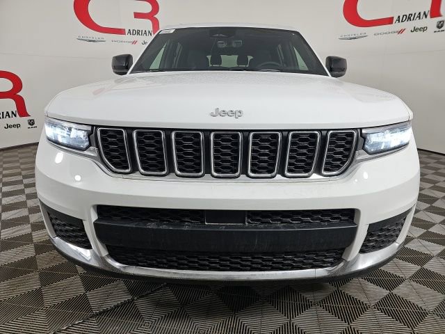 New 2025 Jeep Grand Cherokee L Laredo w/ Luxury Tech Group I image 2
