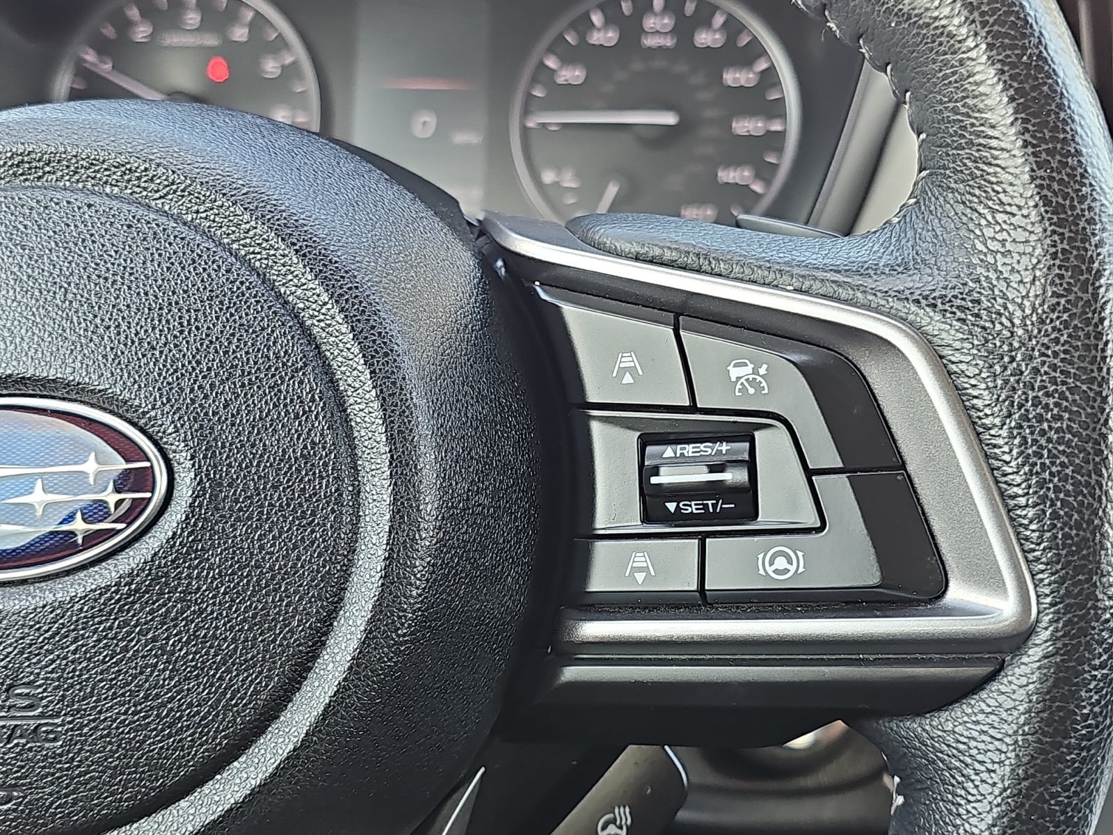 Used 2022 Subaru Outback Limited AWD/4WD image 19