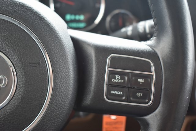 Used 2016 Jeep Wrangler Unlimited Sahara w/ Dual Top Group image 18