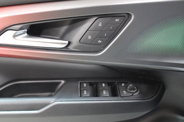 New 2026 Chevrolet Equinox EV RS image 18