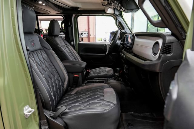 Used 2024 Jeep Wrangler Unlimited w/ Convenience Group AWD/4WD image 71