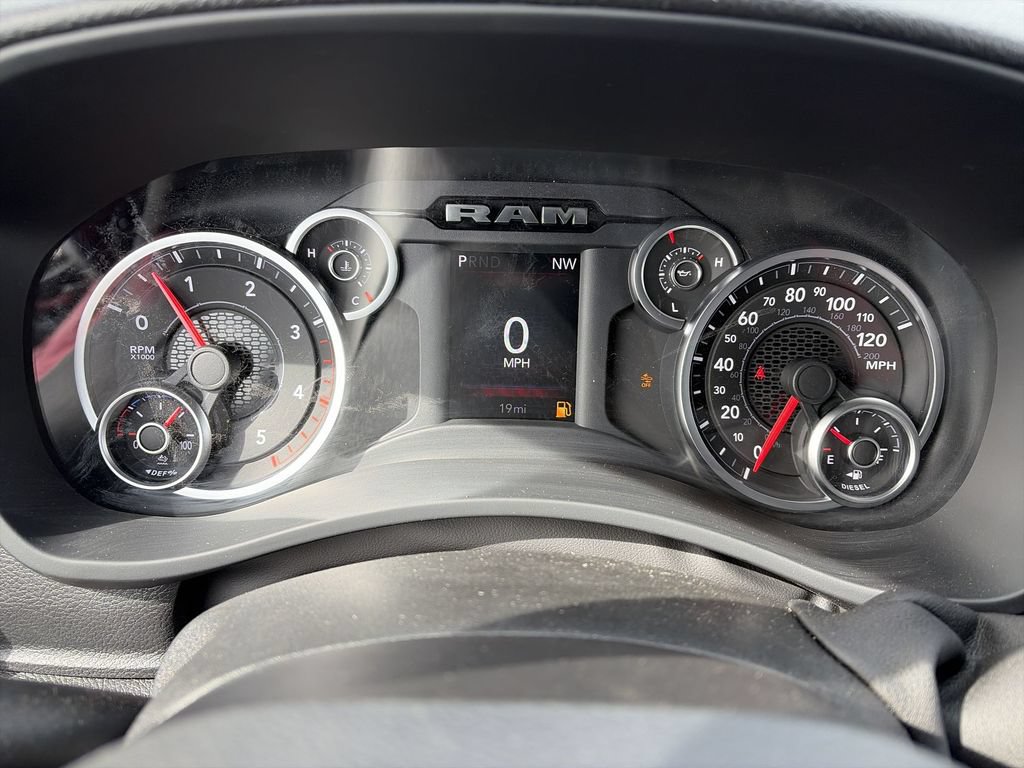New 2026 RAM 3500 Tradesman w/ Chrome Appearance Group A AWD/4WD image 15