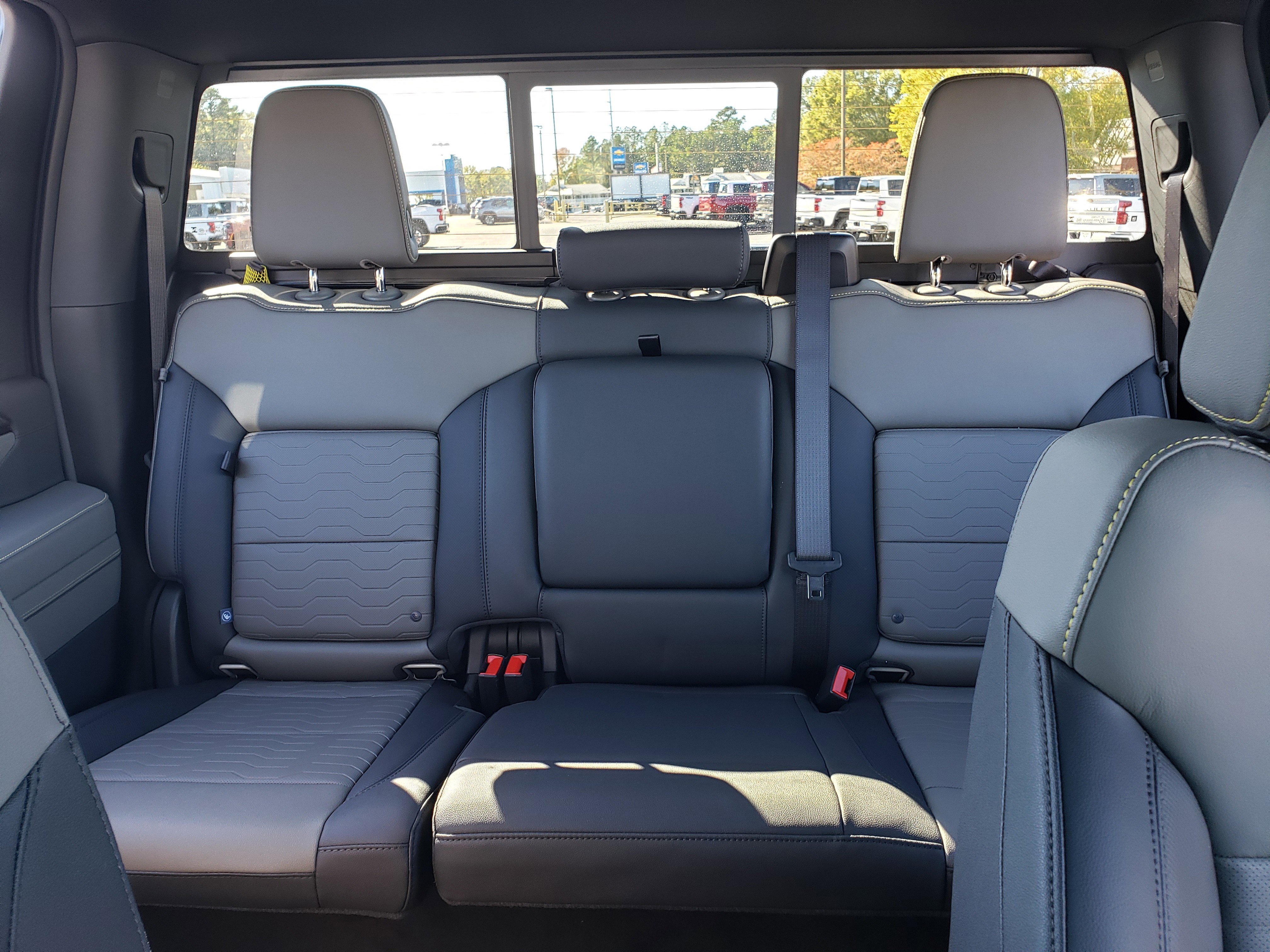 New 2026 Chevrolet Silverado 2500 ZR2 image 31