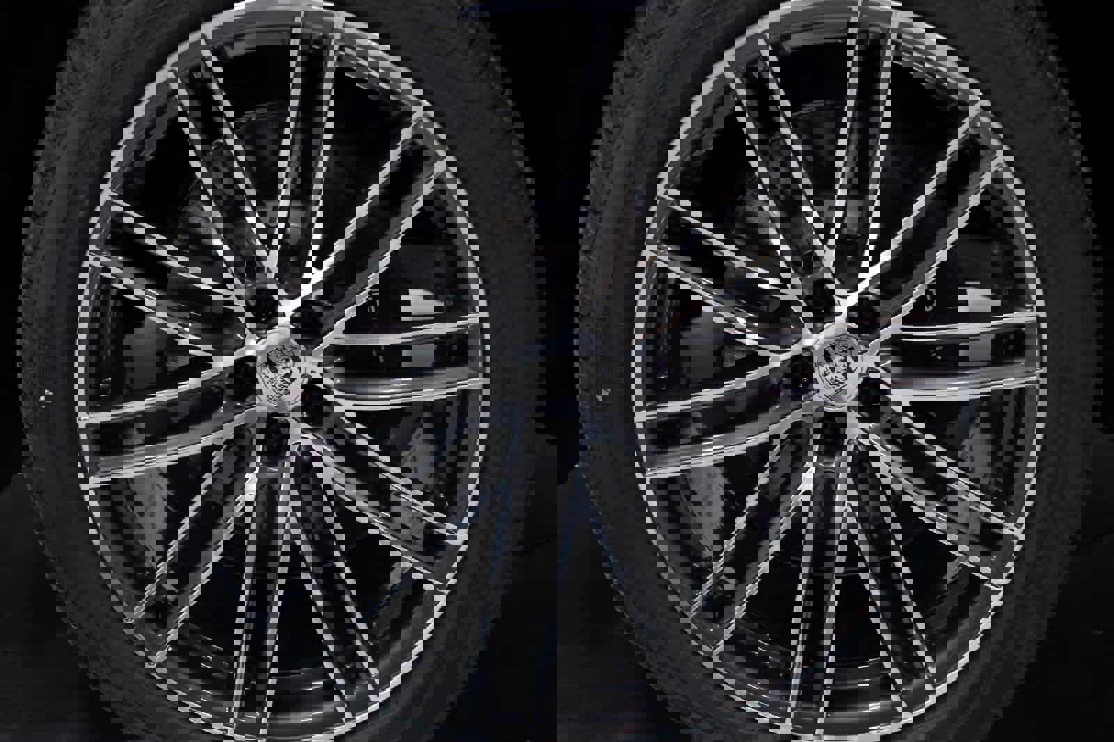 Certified 2025 Porsche Macan image 11