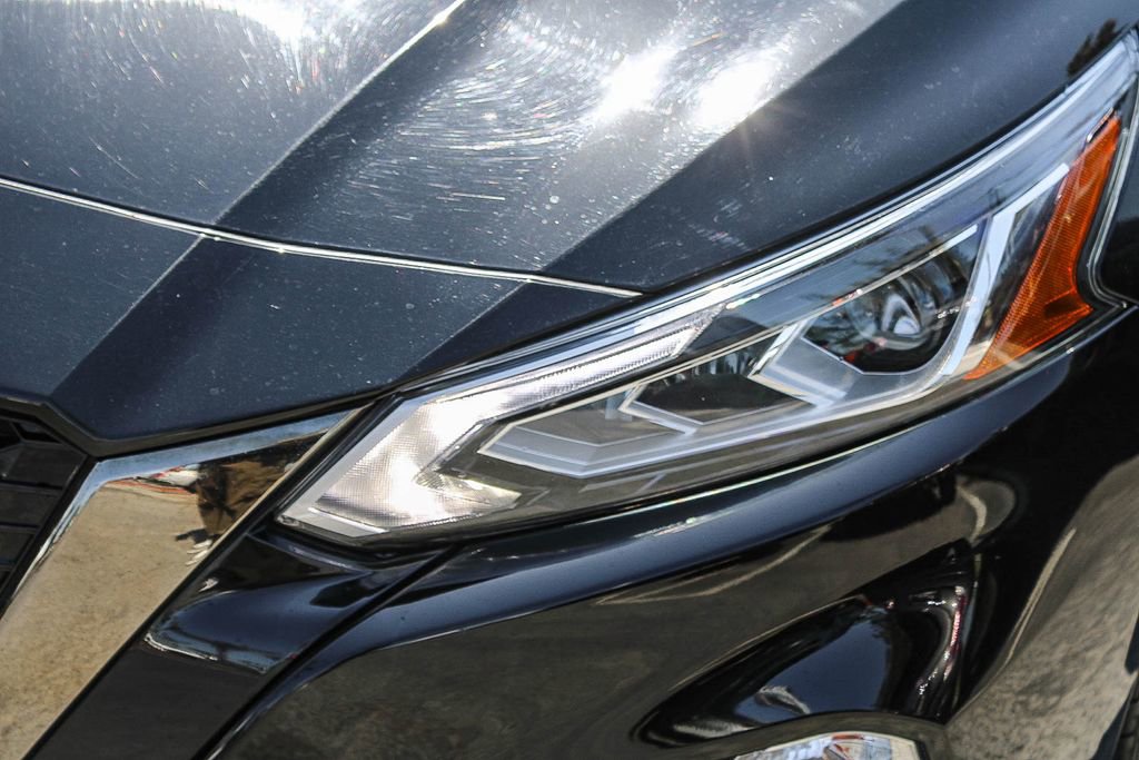 Used 2020 Nissan Altima 2.5 SR FWD image 8