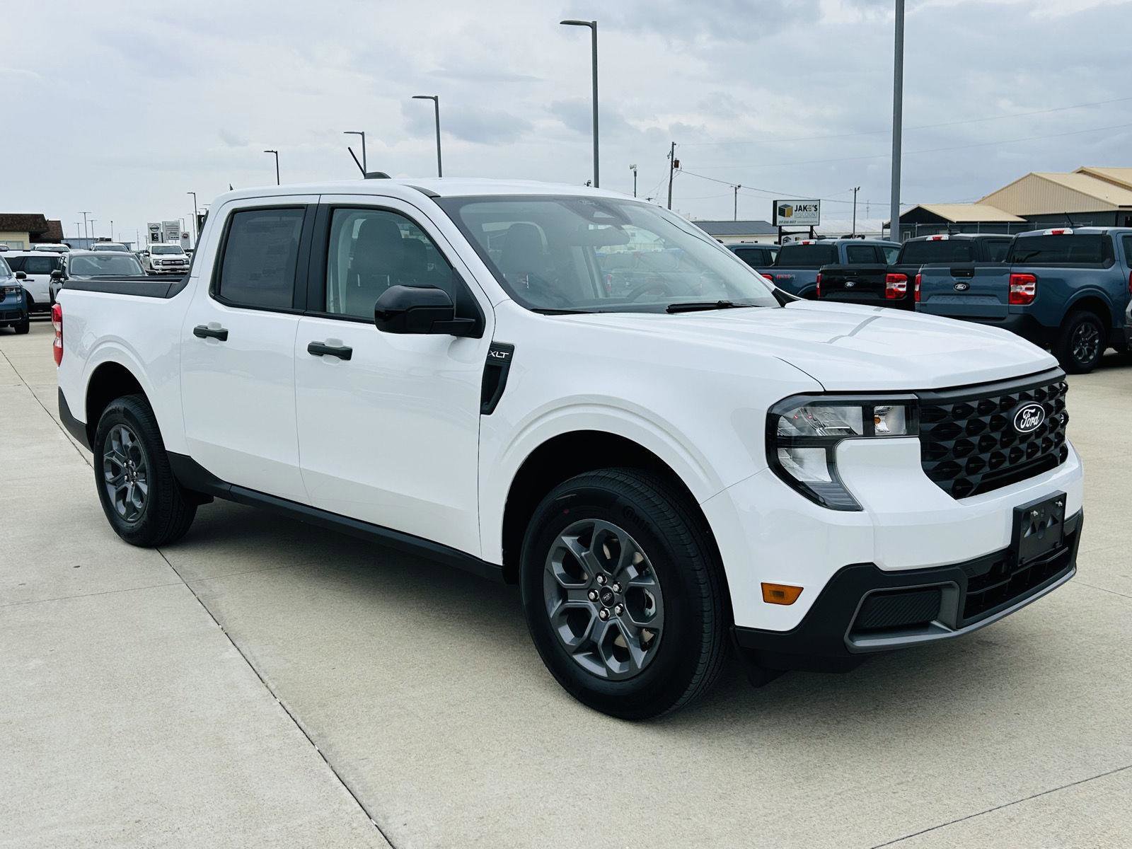 New 2026 Ford Maverick XLT w/ XLT Luxury Package video 2