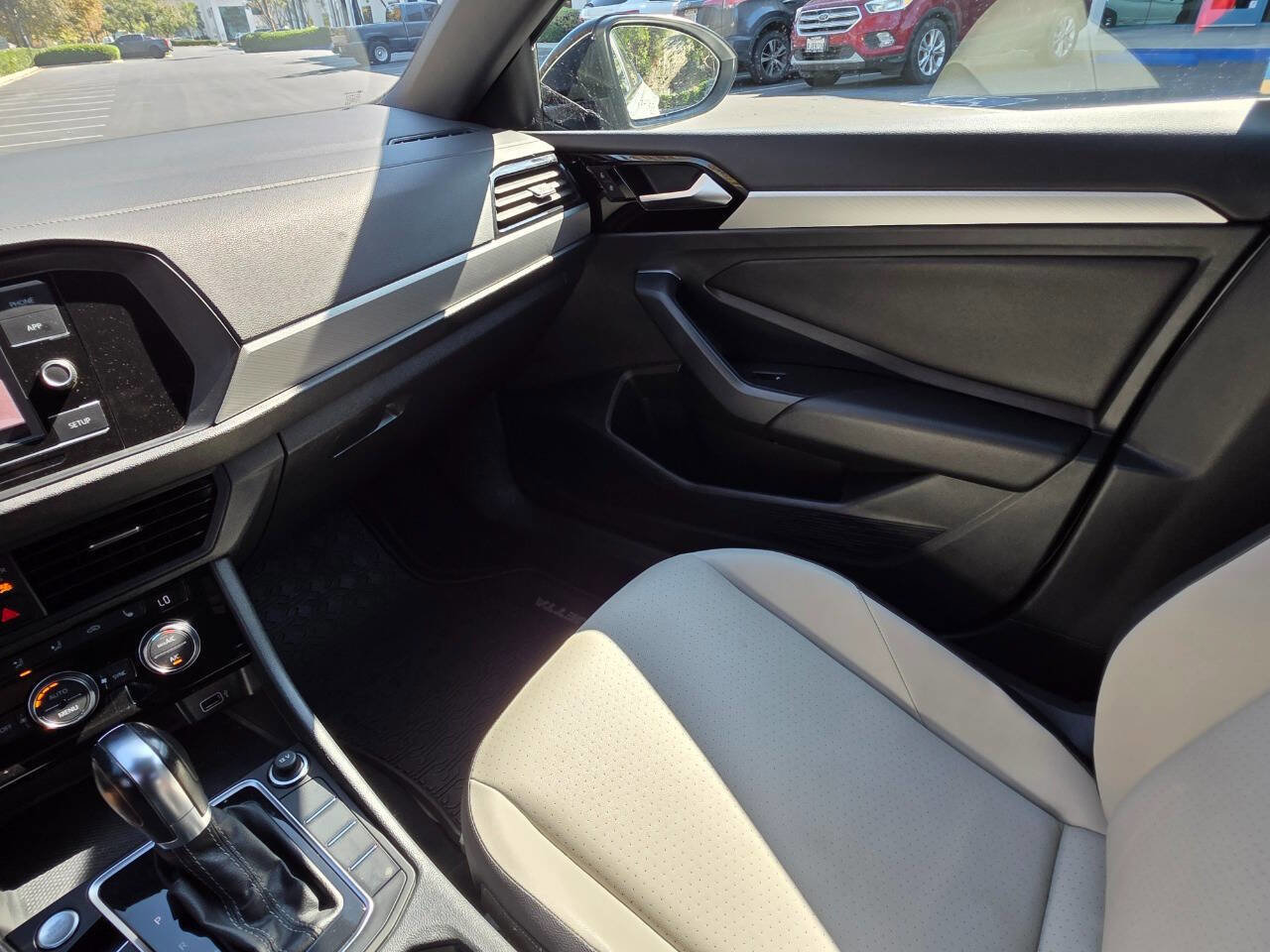 Used 2019 Volkswagen Jetta R-Line image 38