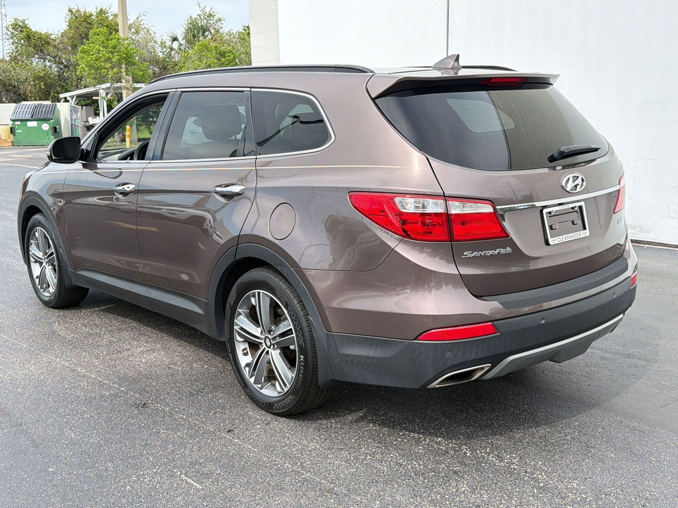 Used 2014 Hyundai Santa Fe GLS w/ Ultimate Package 06 FWD image 3