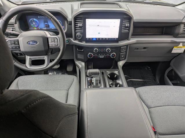 New 2025 Ford F150 Lightning XLT image 15