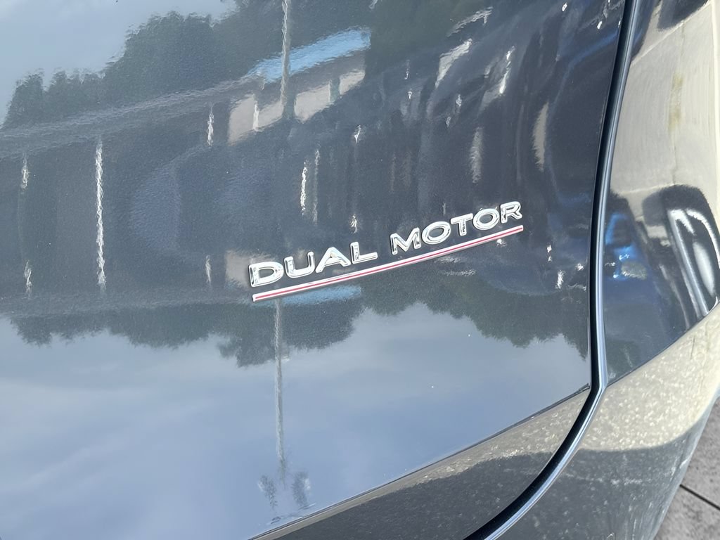 Used 2022 Tesla Model Y Performance AWD/4WD image 24