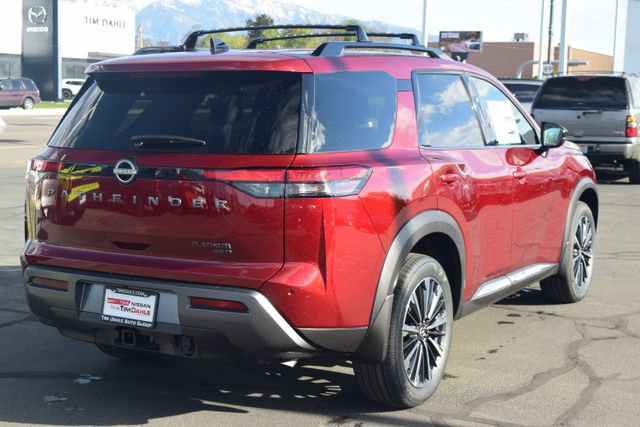 New 2026 Nissan Pathfinder Platinum w/ Cargo Package AWD/4WD image 8