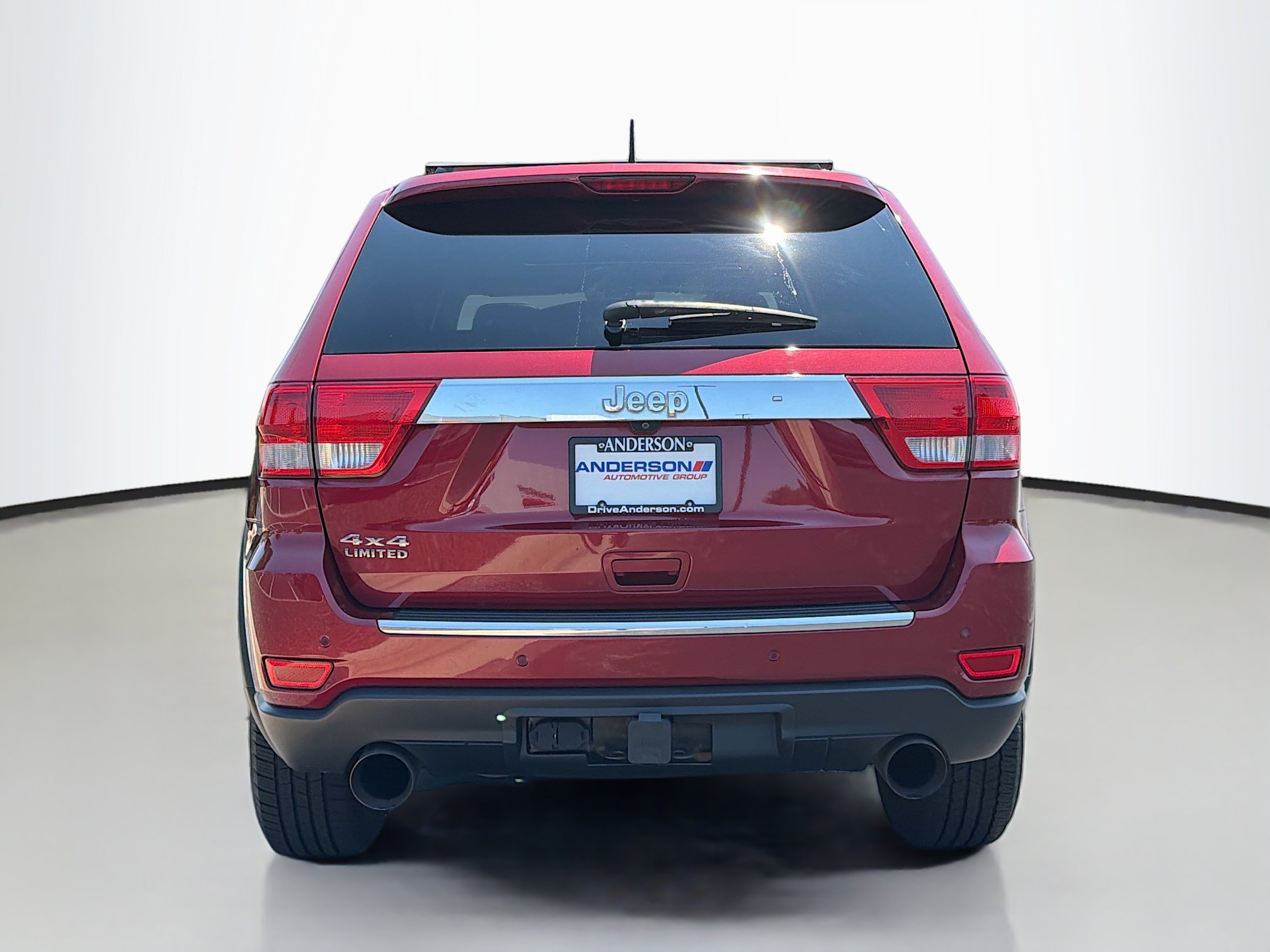 Used 2012 Jeep Grand Cherokee Limited w/ Trailer Tow Group IV AWD/4WD image 17