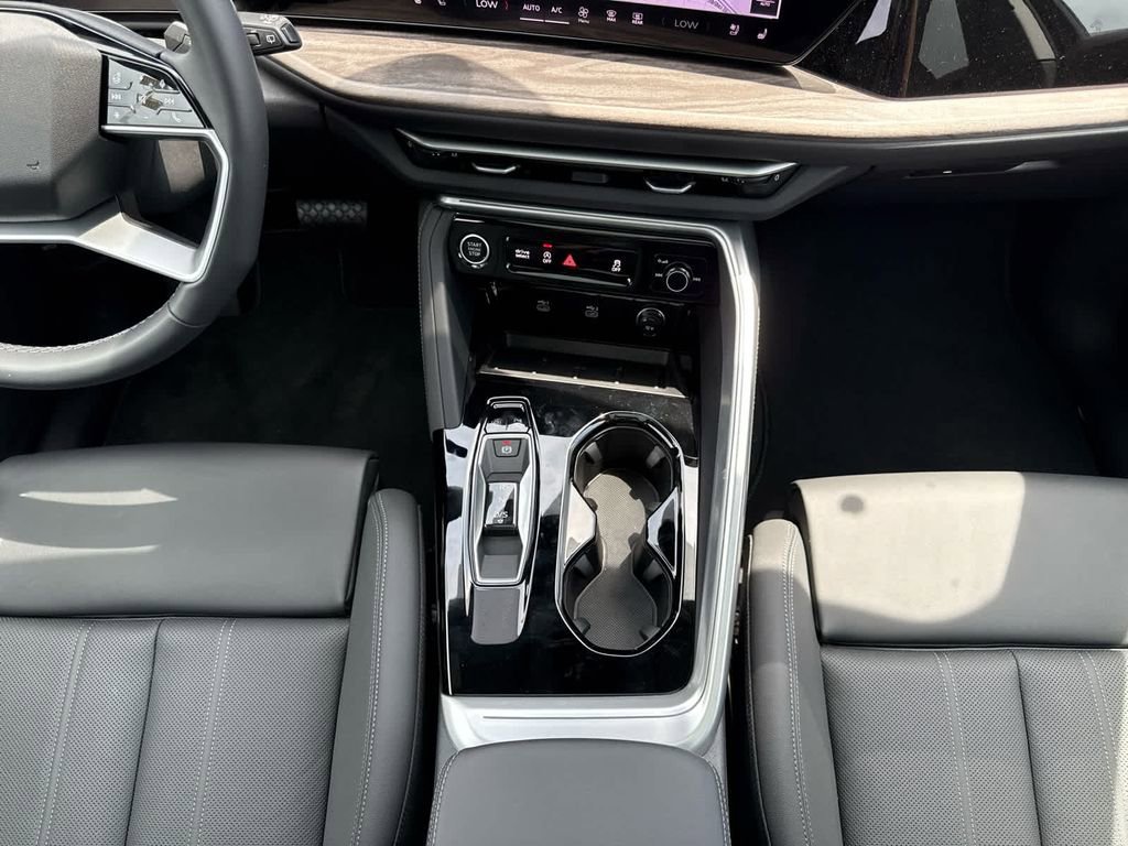 New 2025 Audi Q5 Premium Plus image 29