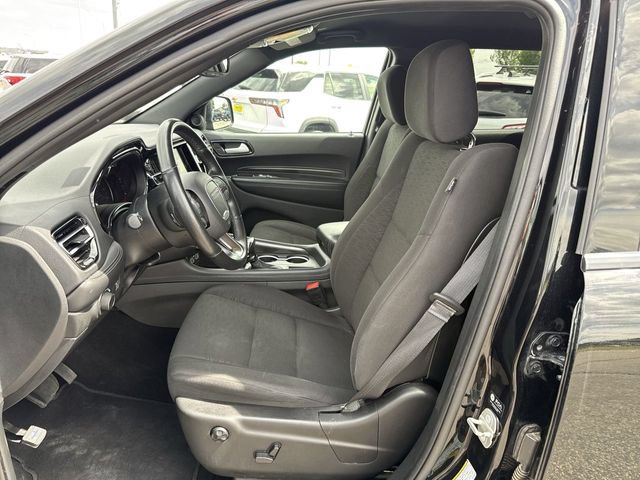 Used 2024 Dodge Durango SXT w/ 3rd Row Seating Group AWD/4WD image 11