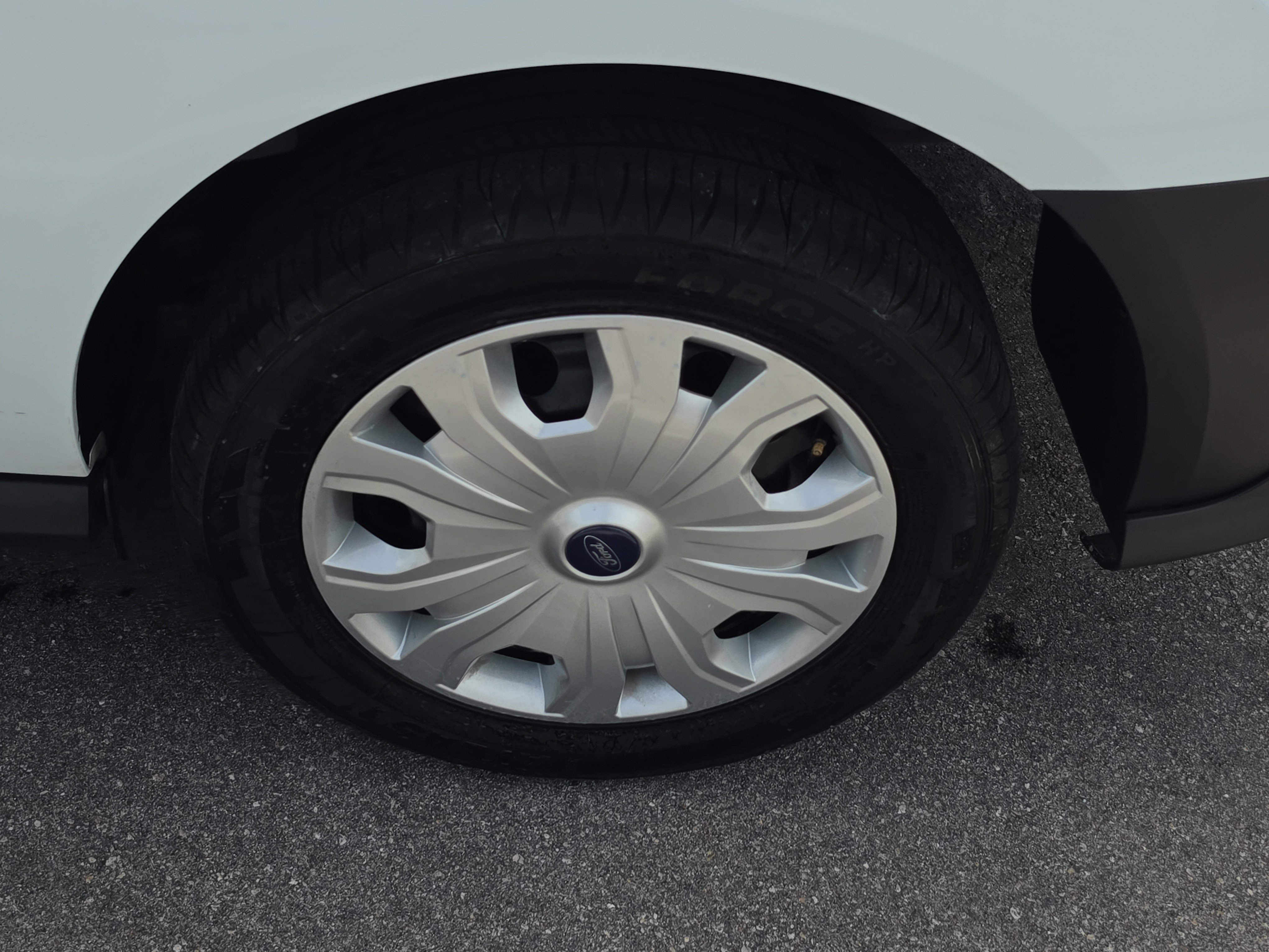Used 2021 Ford Transit Connect XL FWD image 22