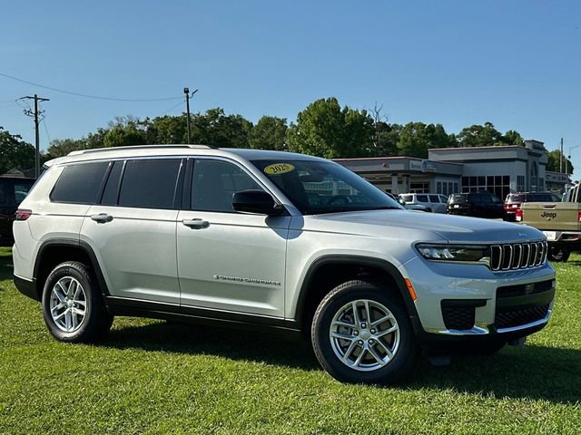 New 2025 Jeep Grand Cherokee L Laredo w/ Luxury Tech Group I image 11