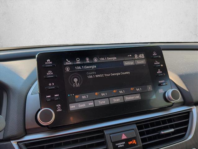 Used 2018 Honda Accord Touring image 13