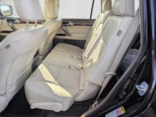Used 2012 Lexus GX 460 image 17