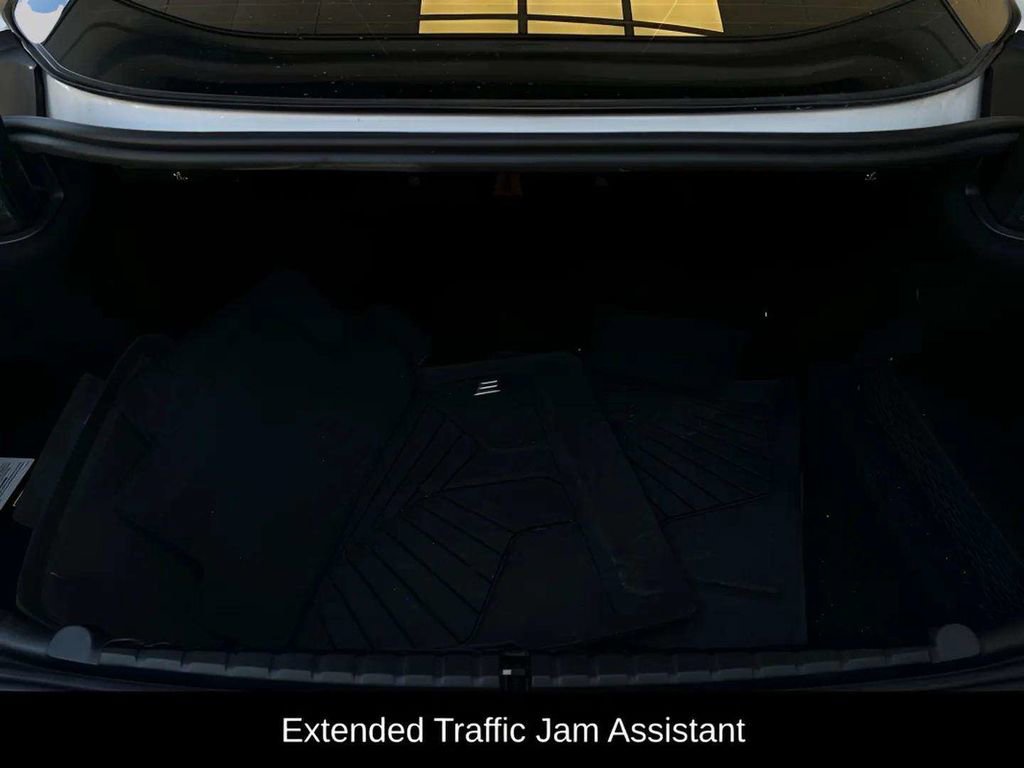 Used 2023 BMW M850i xDrive Coupe image 28