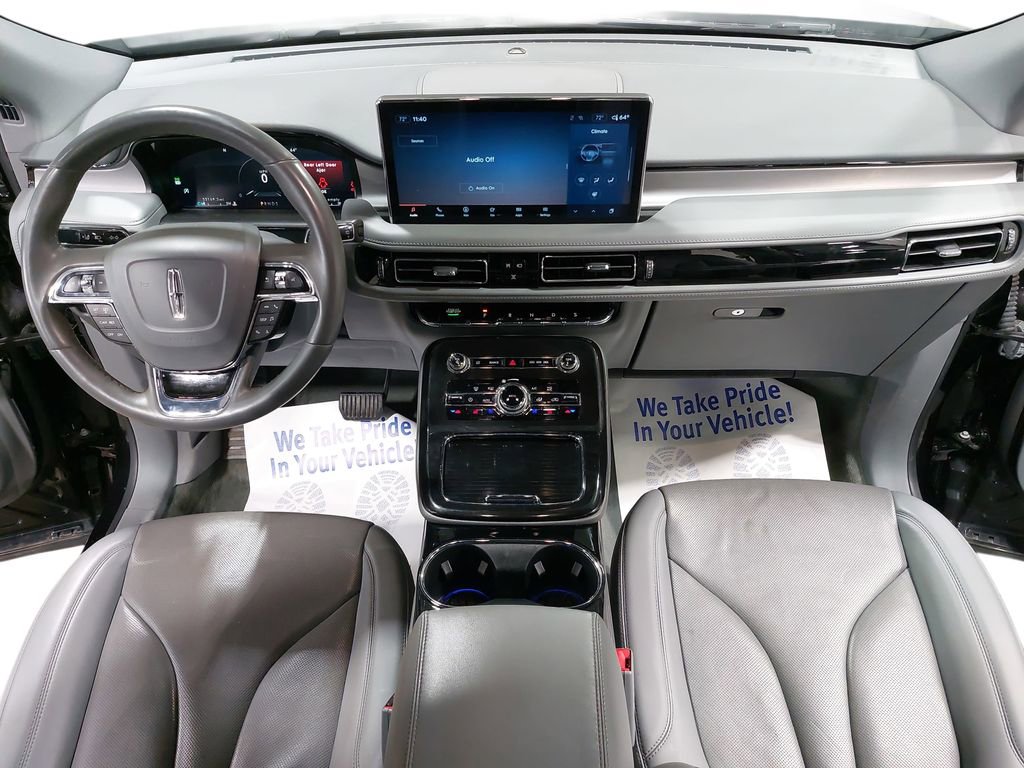 Used 2022 Lincoln Nautilus Reserve image 9