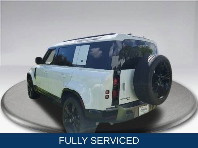 Used 2022 Land Rover Defender 110 X-Dynamic HSE image 13