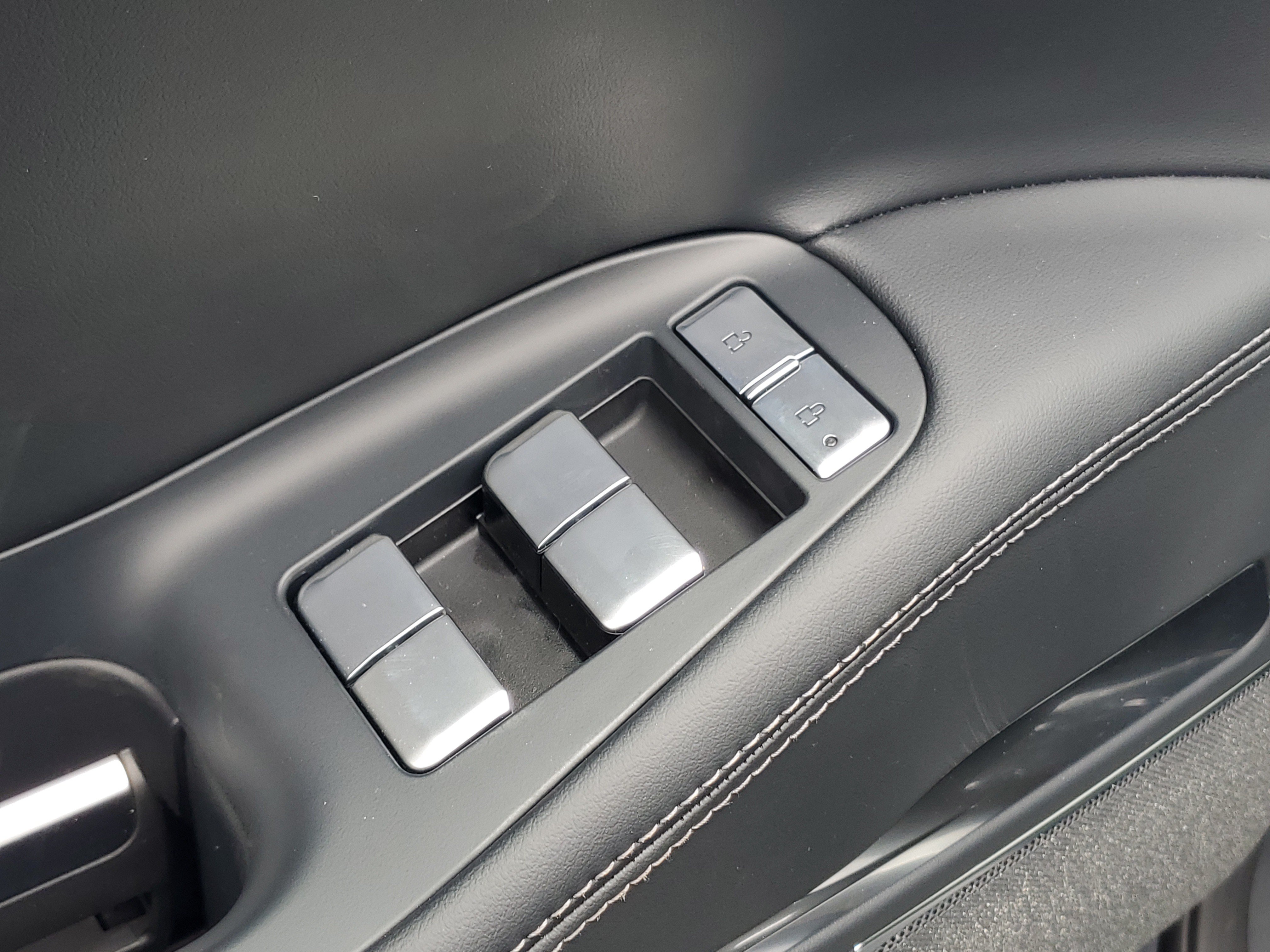 New 2026 Lincoln Navigator L Reserve AWD/4WD image 10