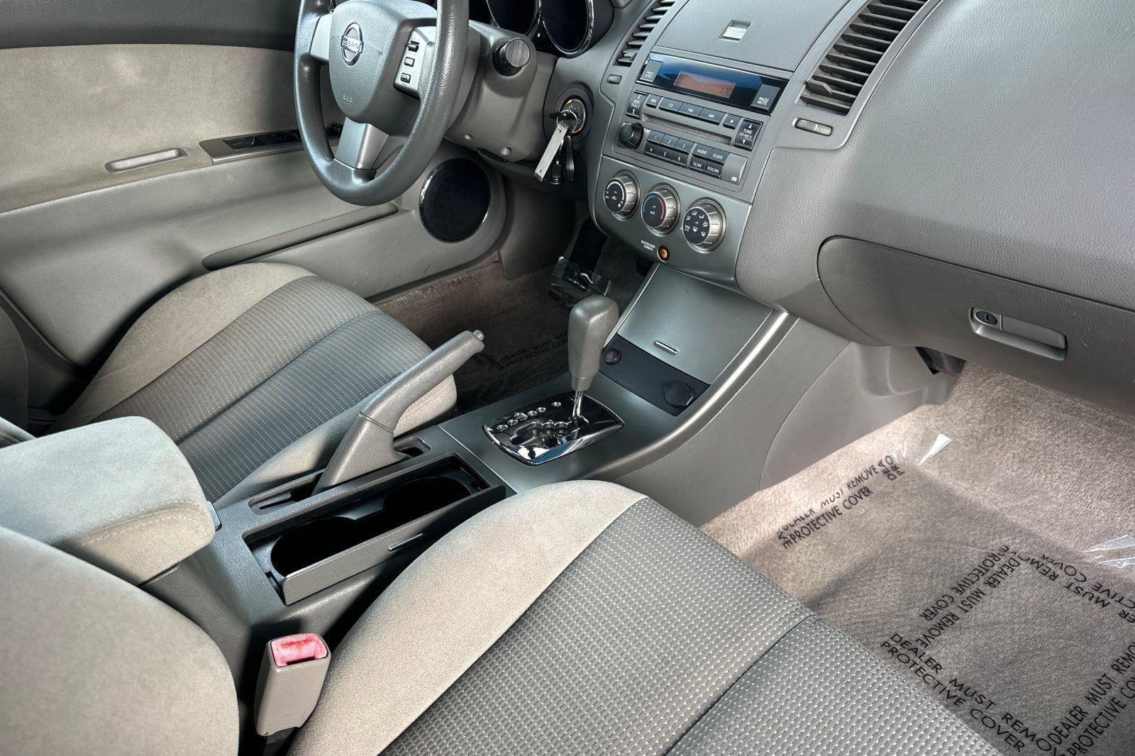 Used 2005 Nissan Altima 2.5 S w/ (S02) Side Airbags Pkg image 15