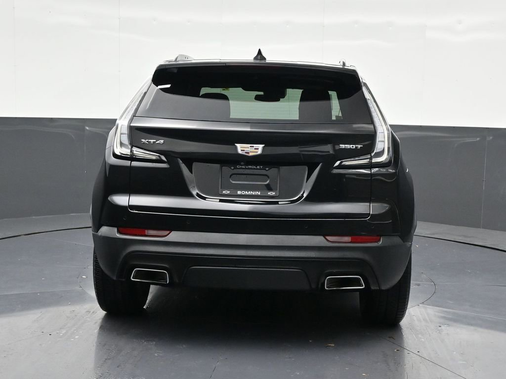 Used 2020 Cadillac XT4 Sport w/ Driver Awareness Package image 4