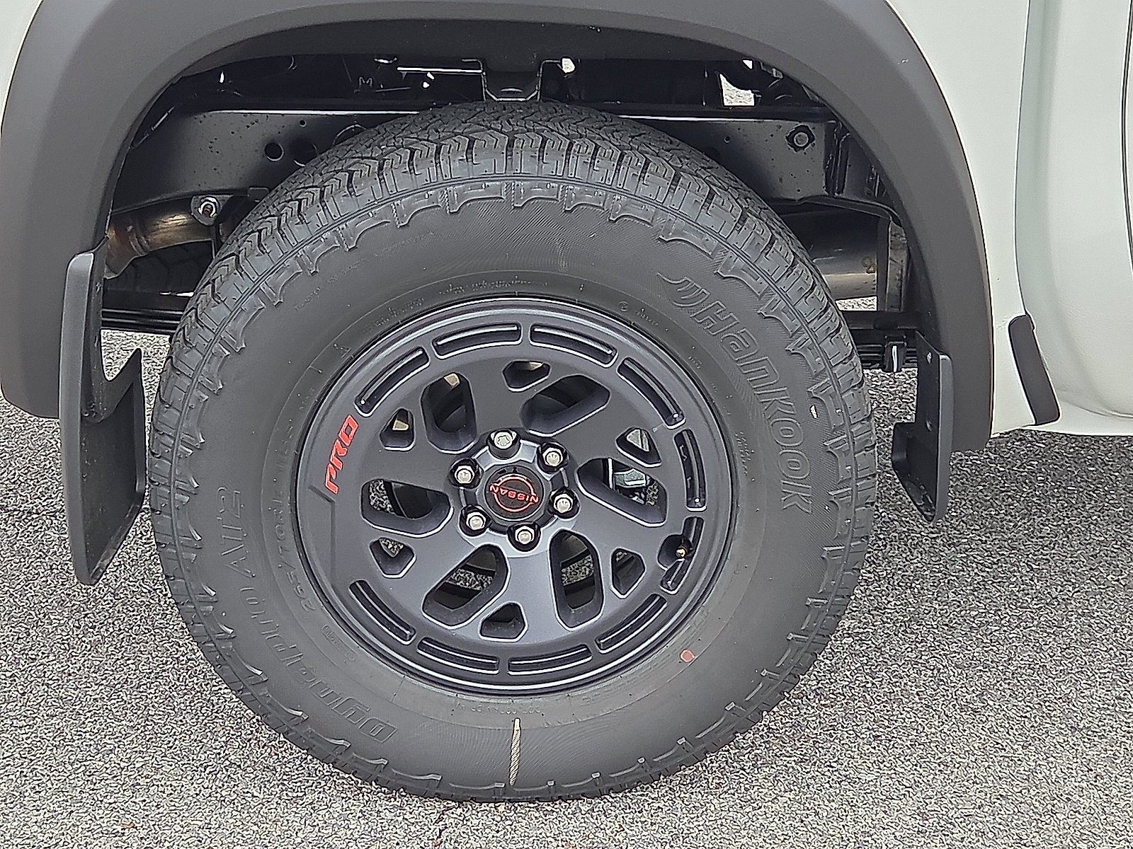 New 2026 Nissan Frontier PRO-4X w/ Tow Package AWD/4WD image 7