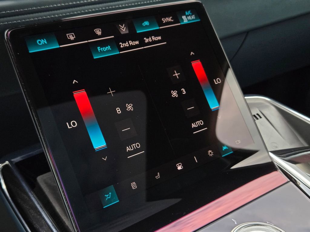 Certified 2025 Cadillac Escalade IQ Luxury 2 w/ LPO, Premium Carpet Package image 21