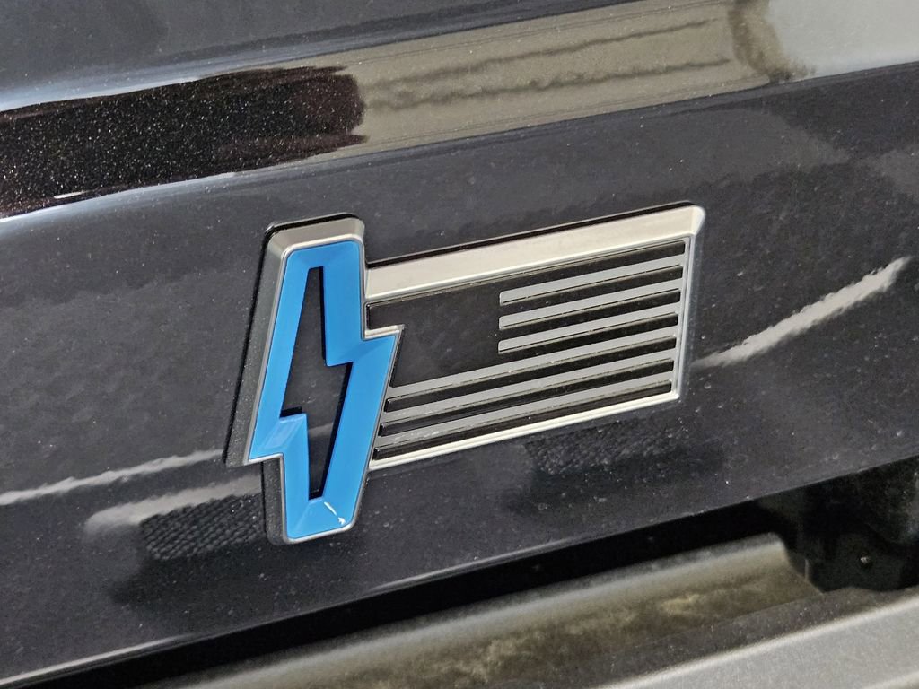 New 2025 Ford F150 Lightning Flash image 18
