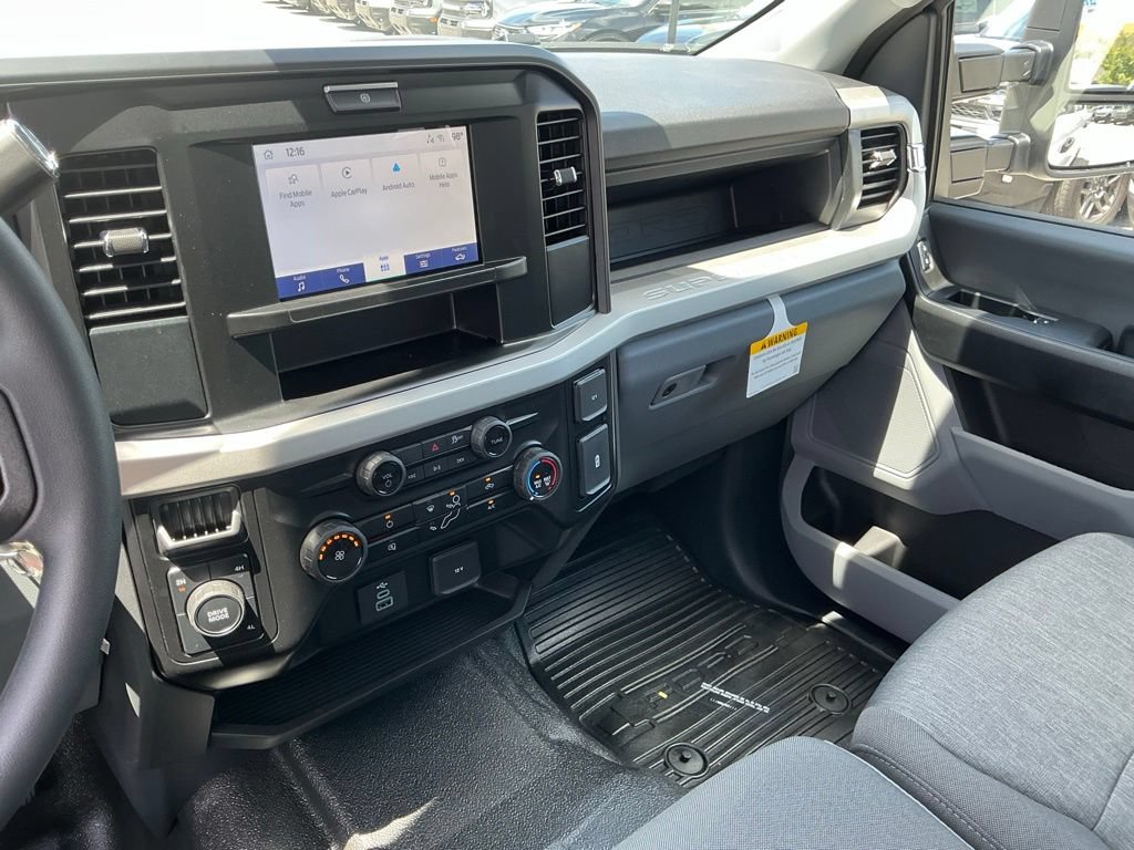 New 2026 Ford F250 XL w/ XL Driver Assist Package AWD/4WD image 46