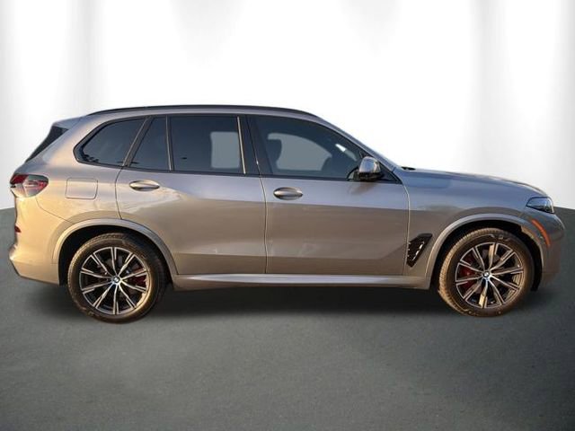 Certified 2026 BMW X5 xDrive40i w/ M Sport Package AWD/4WD image 9