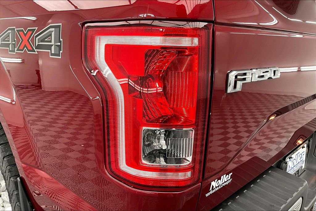 Used 2017 Ford F150 XLT w/ Equipment Group 302A Luxury AWD/4WD image 31