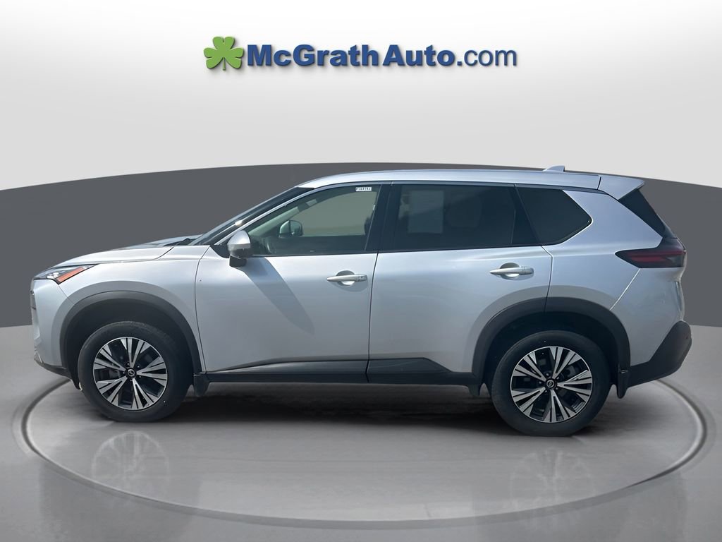 Used 2021 Nissan Rogue SV image 4