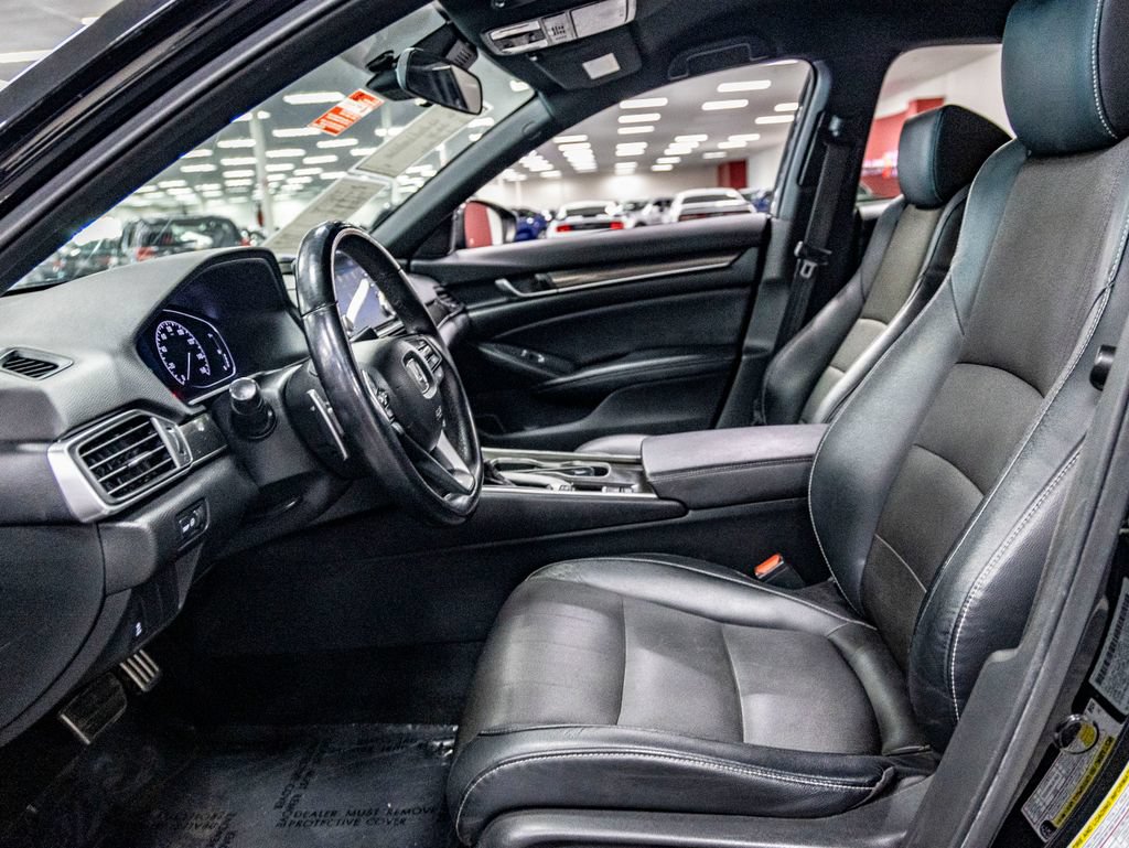Used 2018 Honda Accord Sport image 15