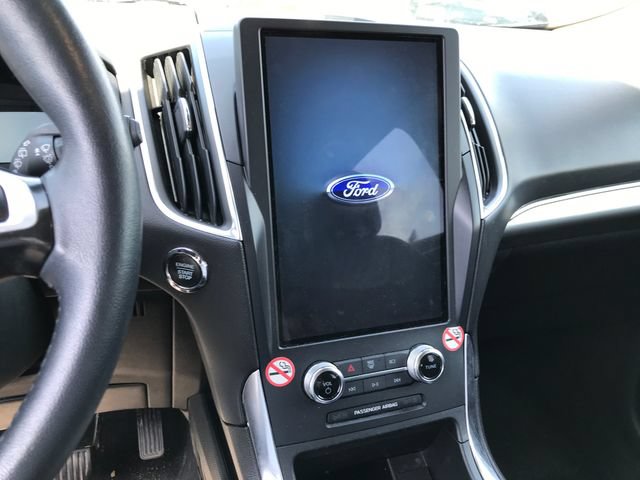 Used 2024 Ford Edge Titanium AWD/4WD image 5