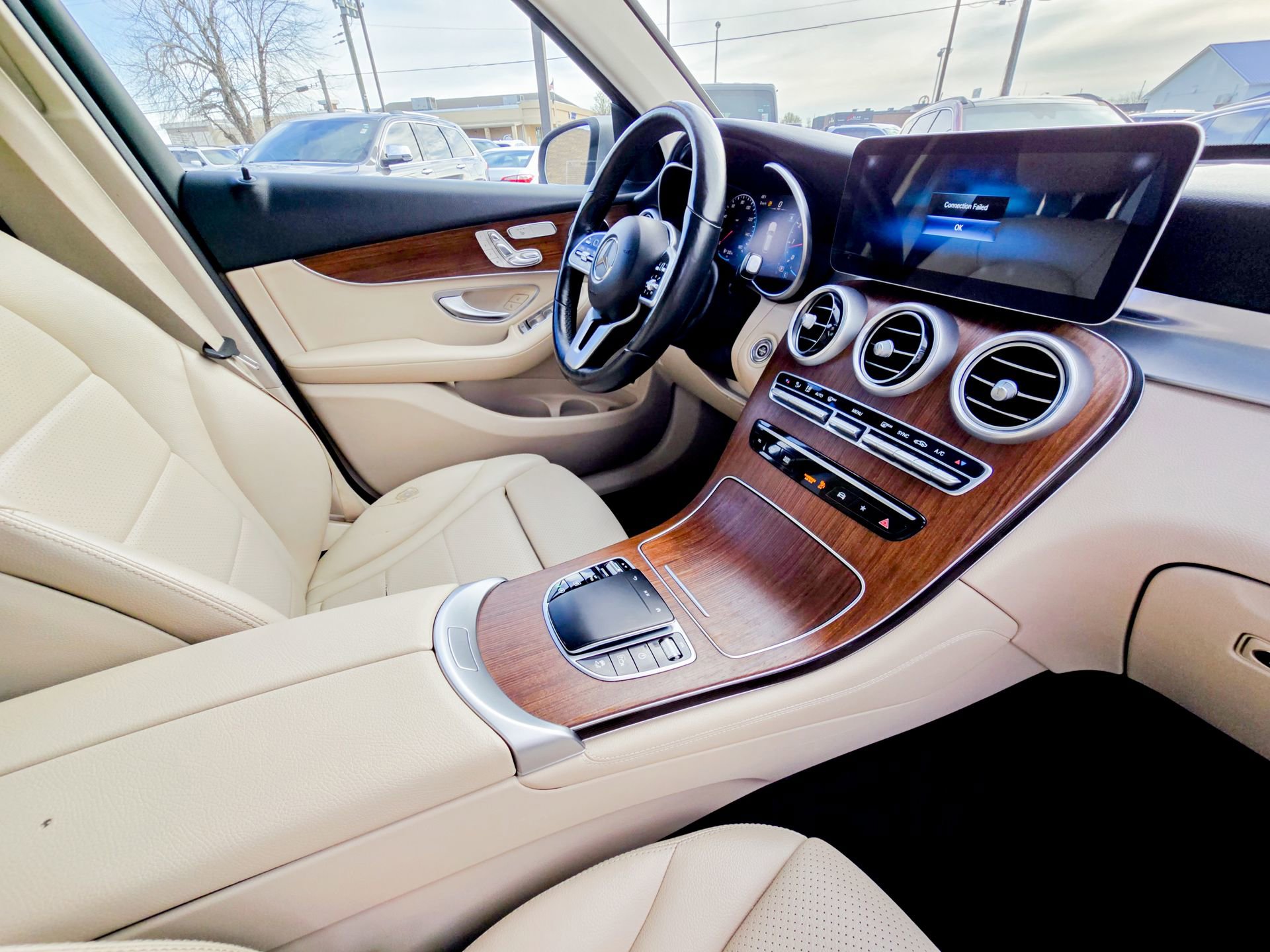 Used 2021 Mercedes-Benz GLC 300 4MATIC image 30
