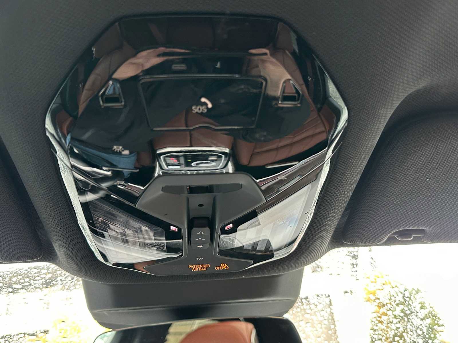 Used 2023 BMW 760i xDrive image 35