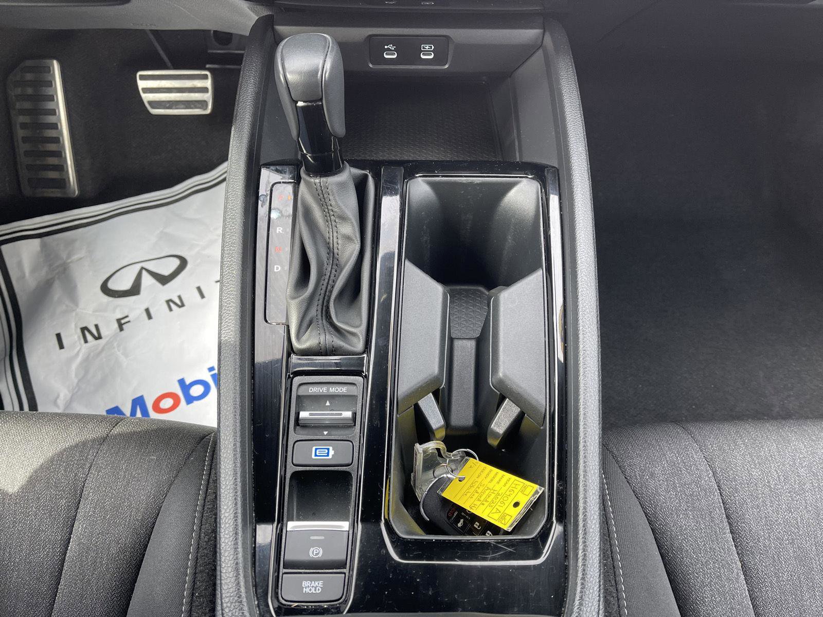 Used 2023 Honda Accord Sport image 11