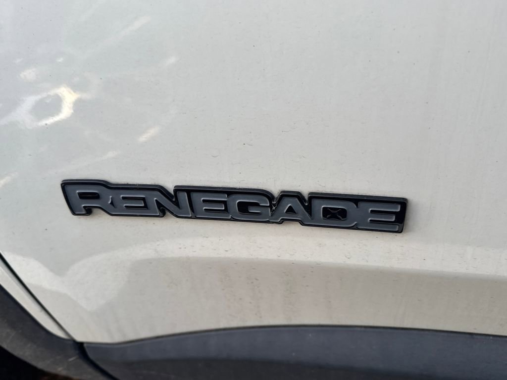 Used 2020 Jeep Renegade Altitude image 5