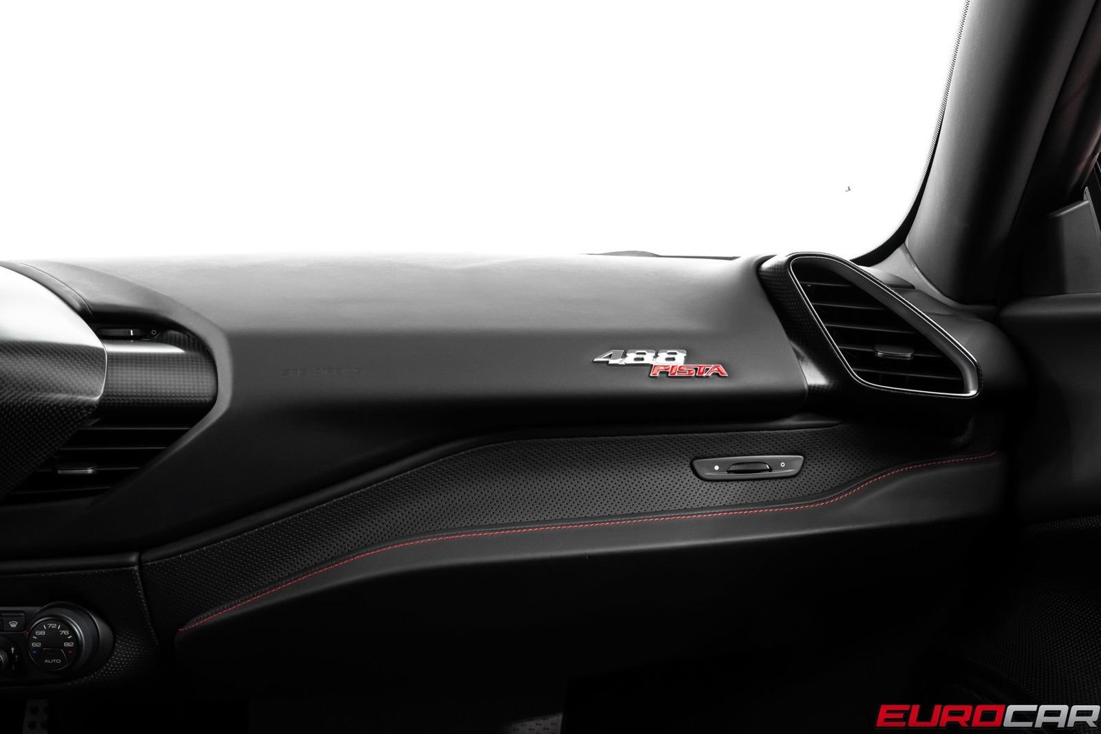 Used 2019 Ferrari 488 Pista Coupe RWD image 39