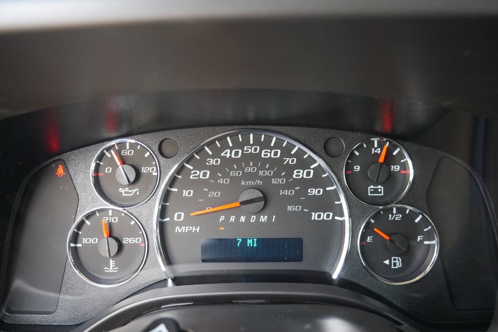 New 2026 Chevrolet Express 3500 Extended image 13