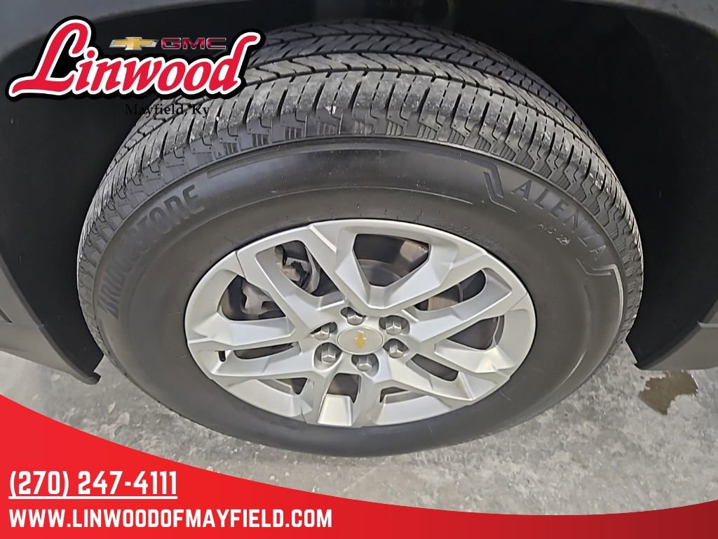 Used 2023 Chevrolet Traverse LS FWD image 6